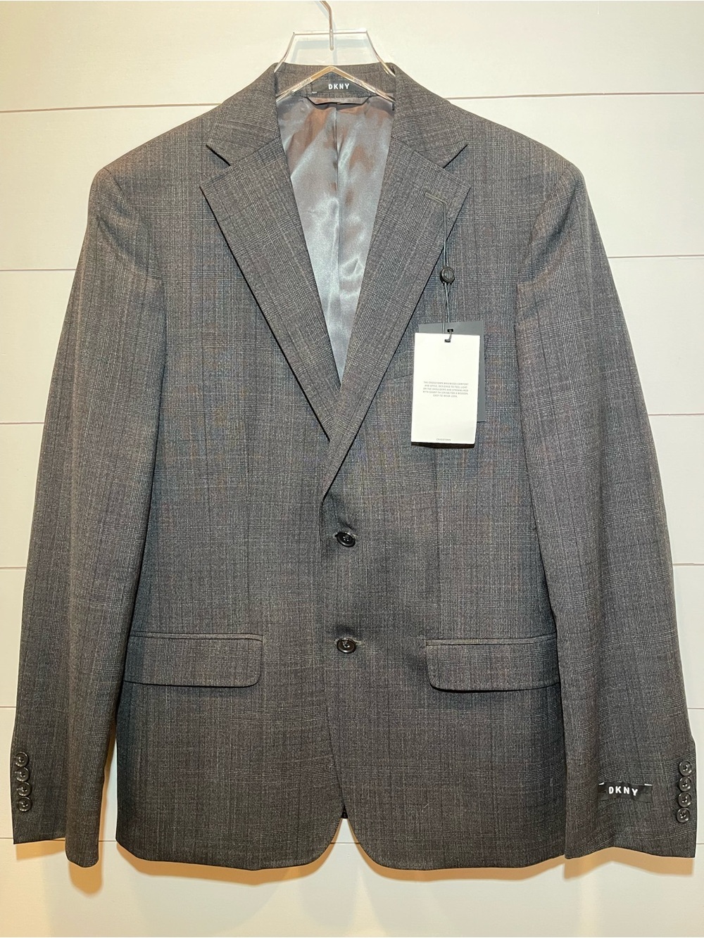 DKNY Donahue 2 Pc 100% Wool Charcoal/Brown Men’s Suit size 40 Reg 33W NWT